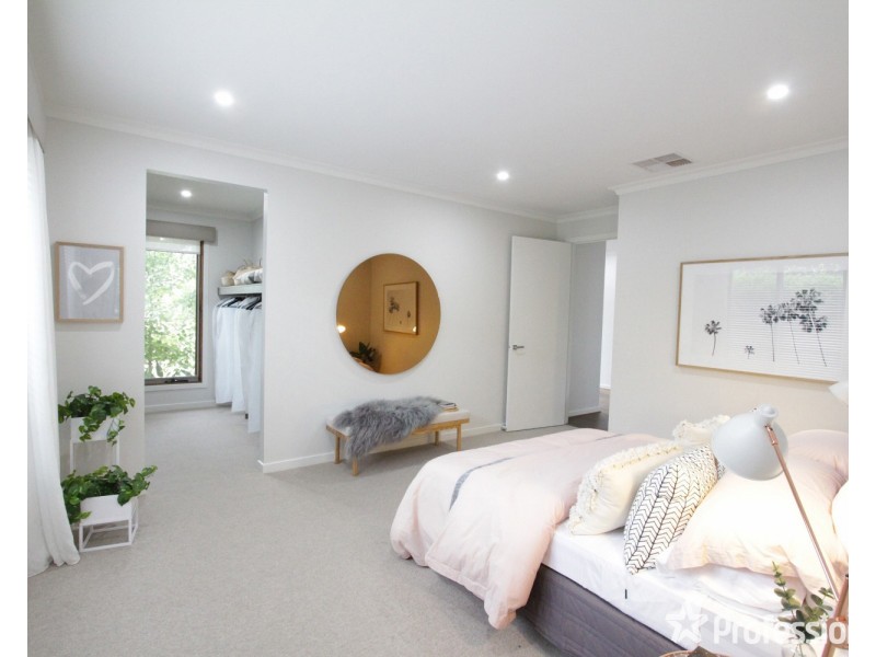 13 Weeks Road, Ascot VIC 3551