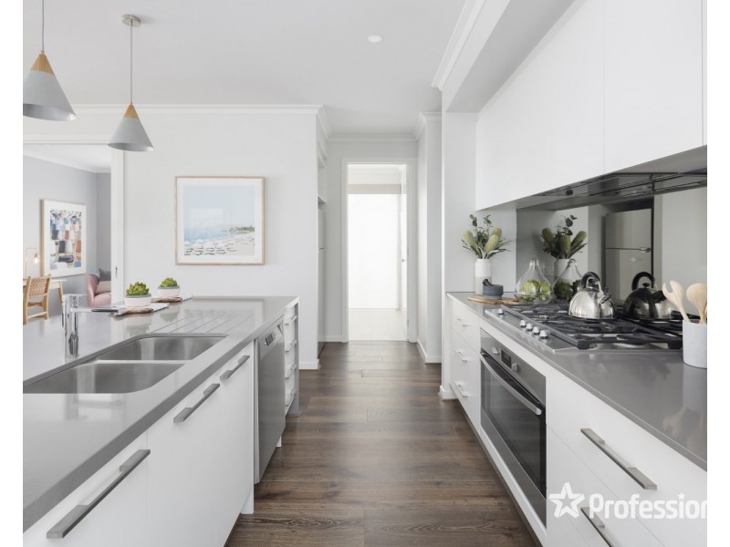 13 Weeks Road, Ascot VIC 3551