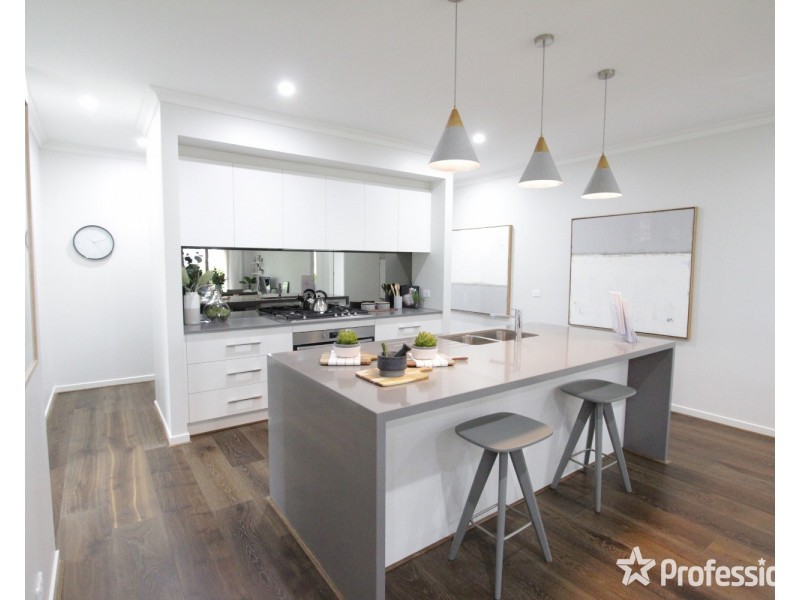 13 Weeks Road, Ascot VIC 3551