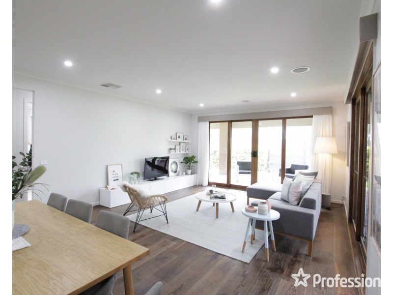13 Weeks Road, Ascot VIC 3551