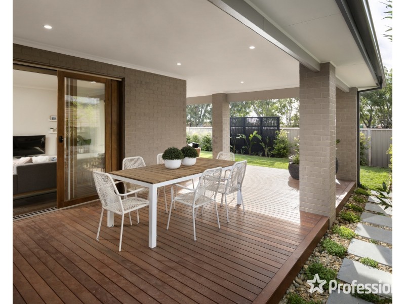 13 Weeks Road, Ascot VIC 3551
