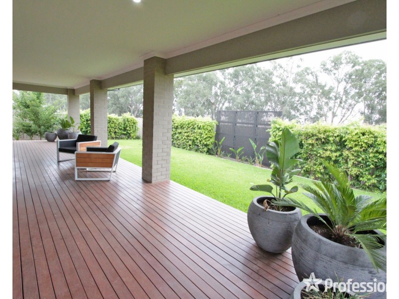 13 Weeks Road, Ascot VIC 3551