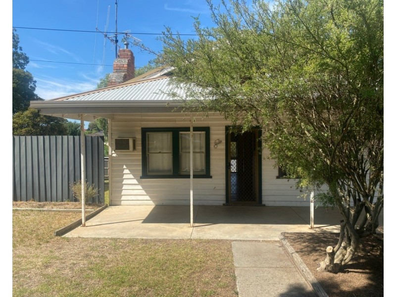 67 Chum Street, Golden Square VIC 3555