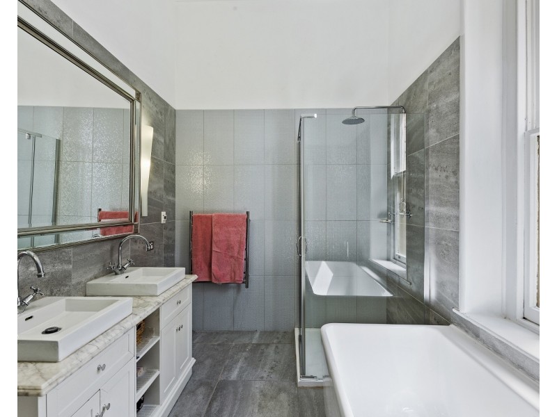 4 Laurel Street, Golden Square VIC 3555