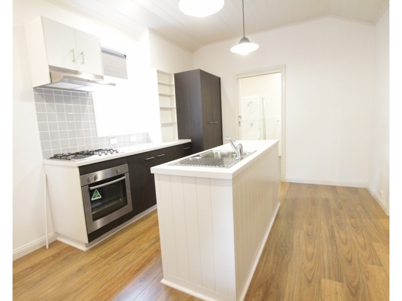 9 Wade Lane, Golden Square VIC 3555