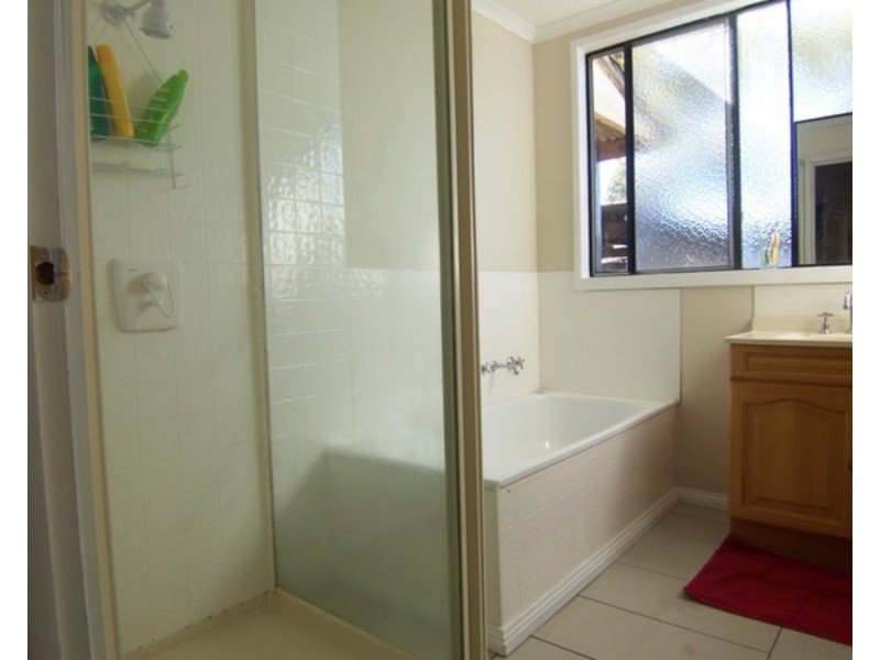 9  Chapel Street, Wedderburn VIC 3518