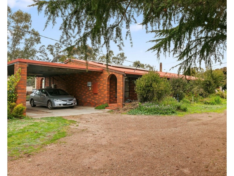 2 Pitson Court, Huntly VIC 3551