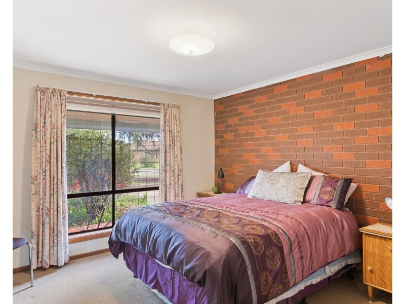 2 Pitson Court, Huntly VIC 3551