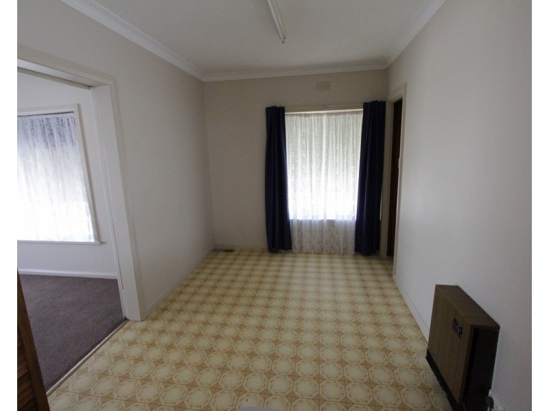 38 Holmes Road, North Bendigo VIC 3550