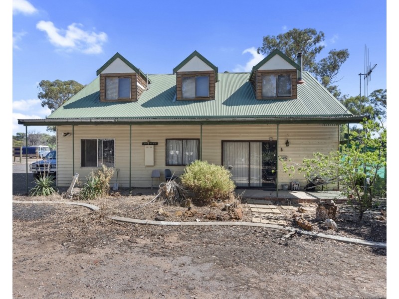 275 Atlas Road, Junortoun VIC 3551