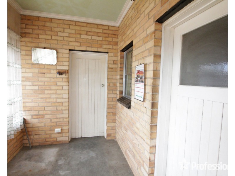 5693 Calder Highway, Kangaroo Flat VIC 3555