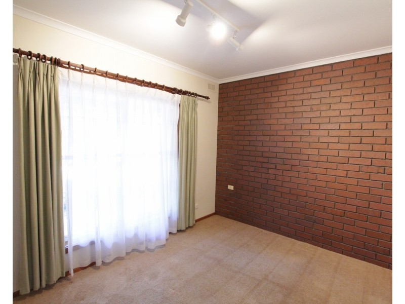 17 The Strand, Kennington VIC 3550