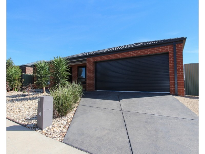 231  Station Street, Epsom VIC 3551