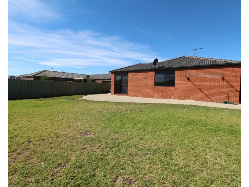 231  Station Street, Epsom VIC 3551
