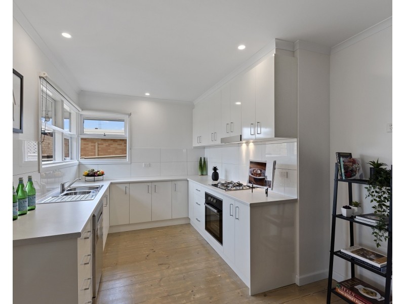 9 Elizabeth Street, Spring Gully VIC 3550