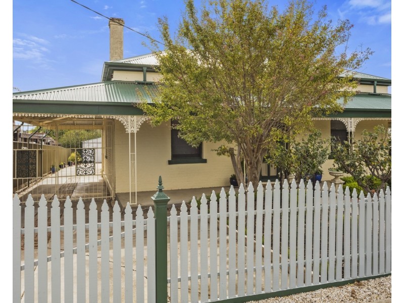 42 Panton Street, Golden Square VIC 3555