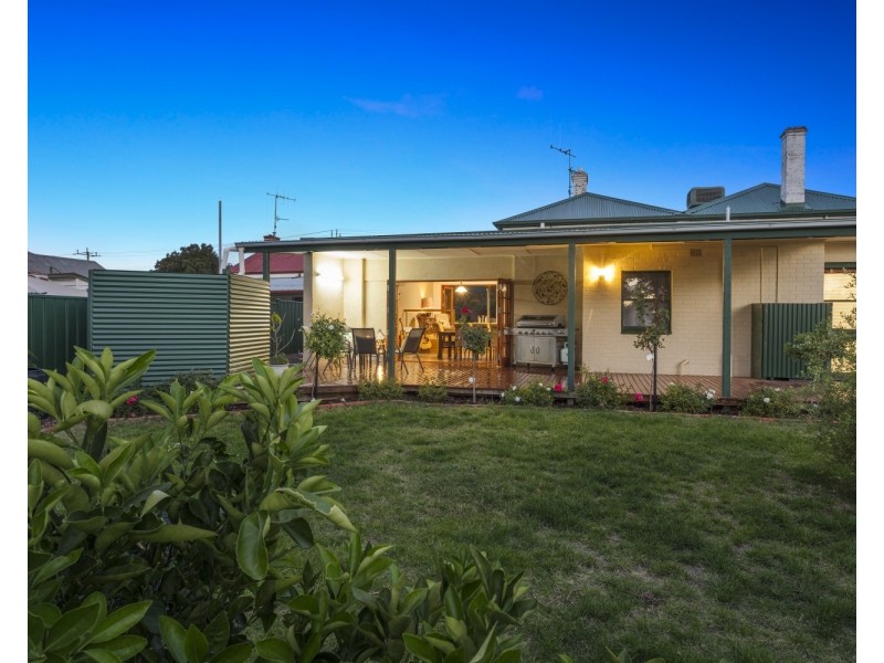 42 Panton Street, Golden Square VIC 3555