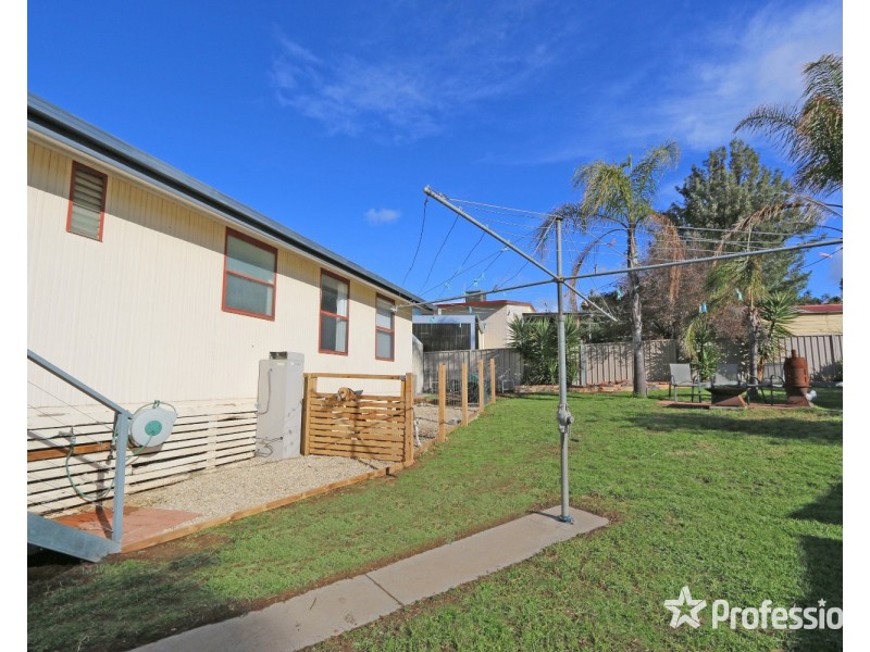 19 Hoy Street, North Bendigo VIC 3550