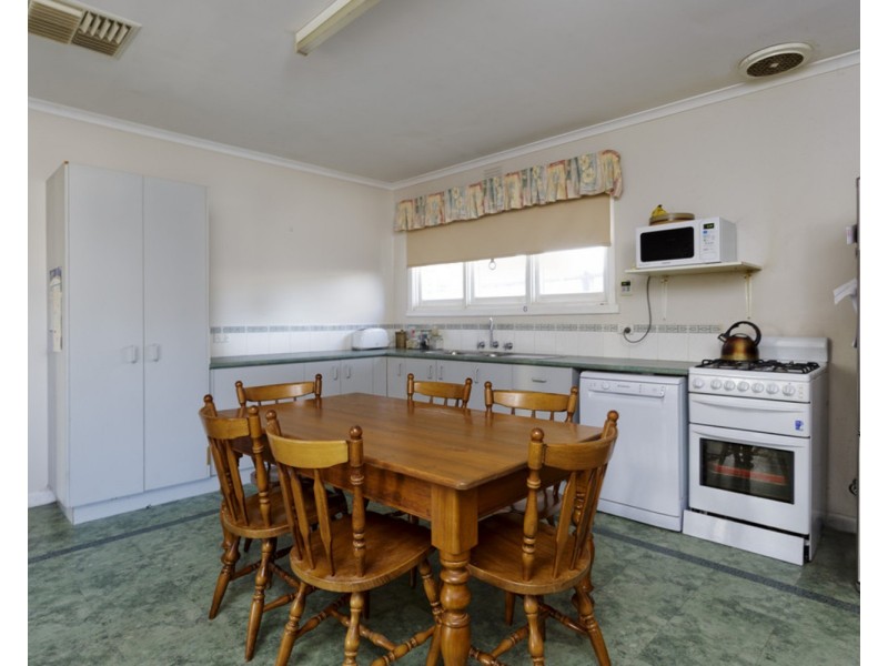 64 Bannister Street, North Bendigo VIC 3550