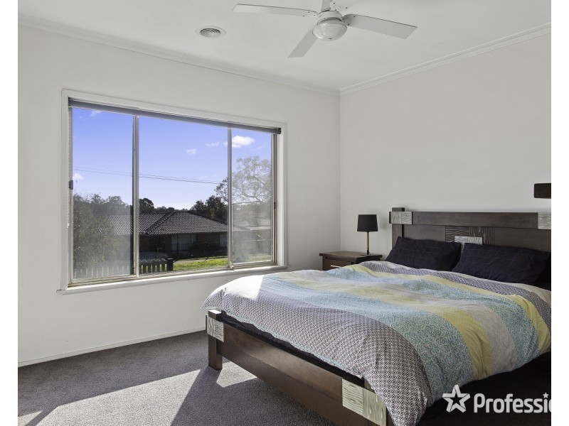 29 Curnow Street, Golden Square VIC 3555