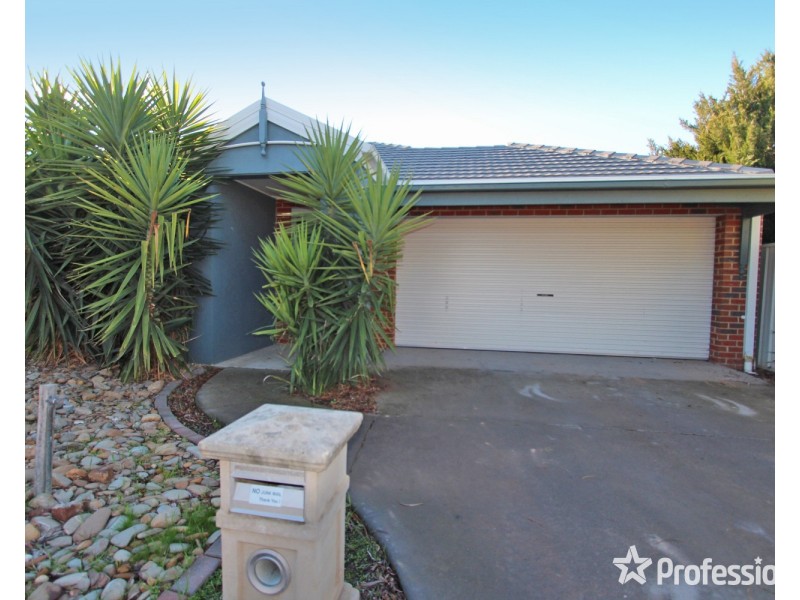 6 Manna Gum Drive, Epsom VIC 3551