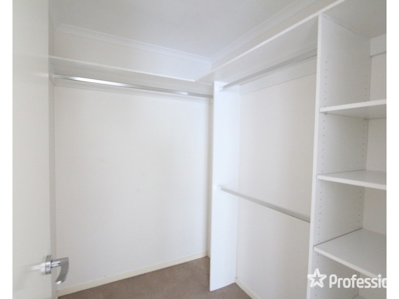 6 Manna Gum Drive, Epsom VIC 3551