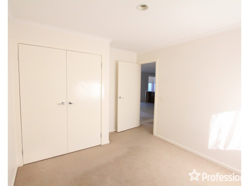 6 Manna Gum Drive, Epsom VIC 3551