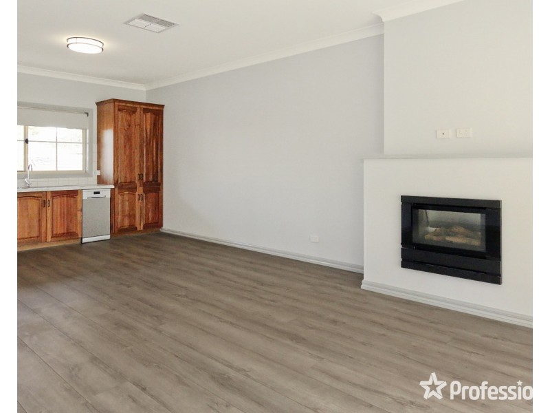 196 Condon Street, Kennington VIC 3550