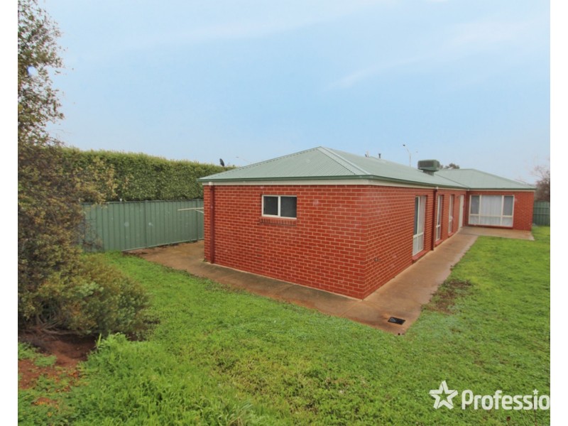 530a Napier Street, White Hills VIC 3550