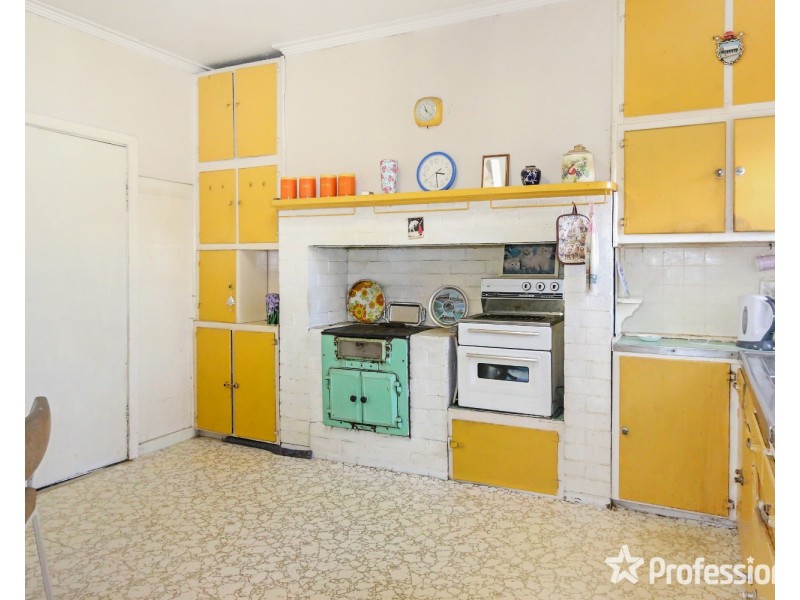 129  Neale Street, Flora Hill VIC 3550