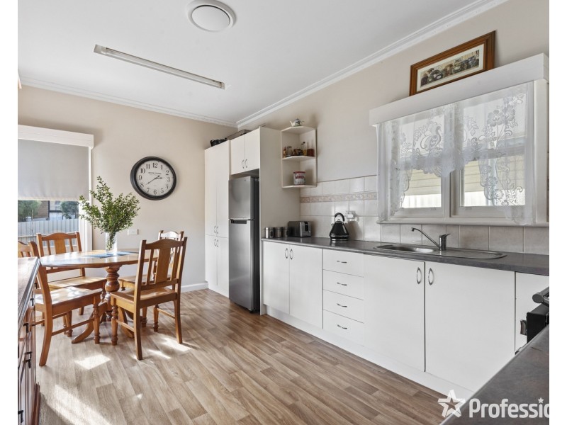60 Specimen Hill Road, Golden Square VIC 3555