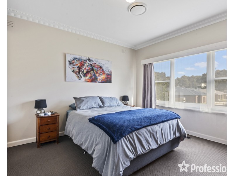 60 Specimen Hill Road, Golden Square VIC 3555