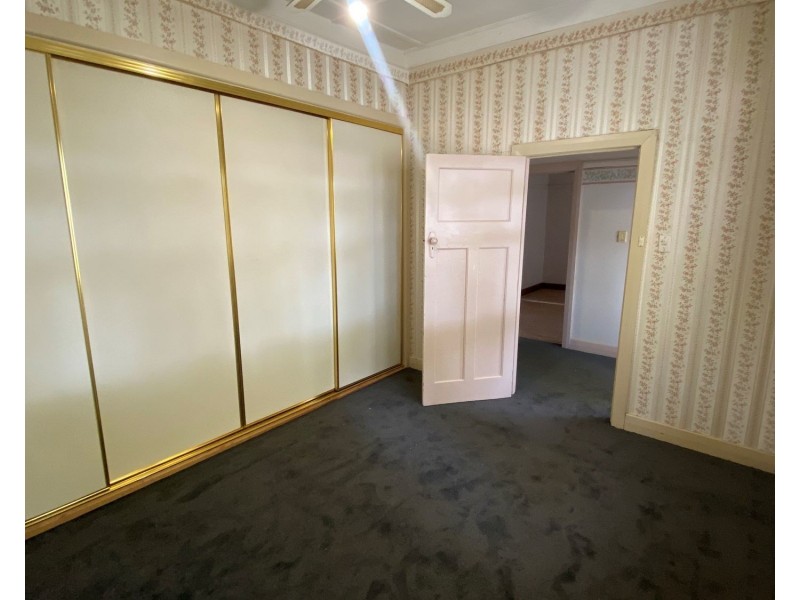 415 High Street, Golden Square VIC 3555