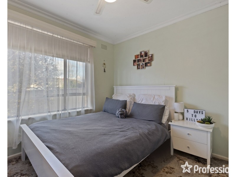 15 Woods Street, Kennington VIC 3550