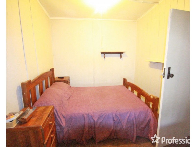 123 Eaglehawk Road, Long Gully VIC 3550