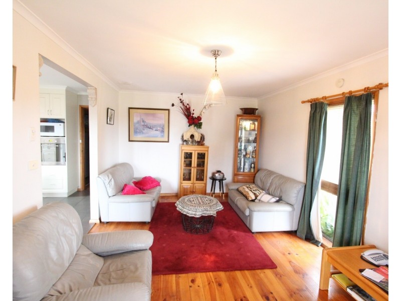 14 Wallan Street, Long Gully VIC 3550
