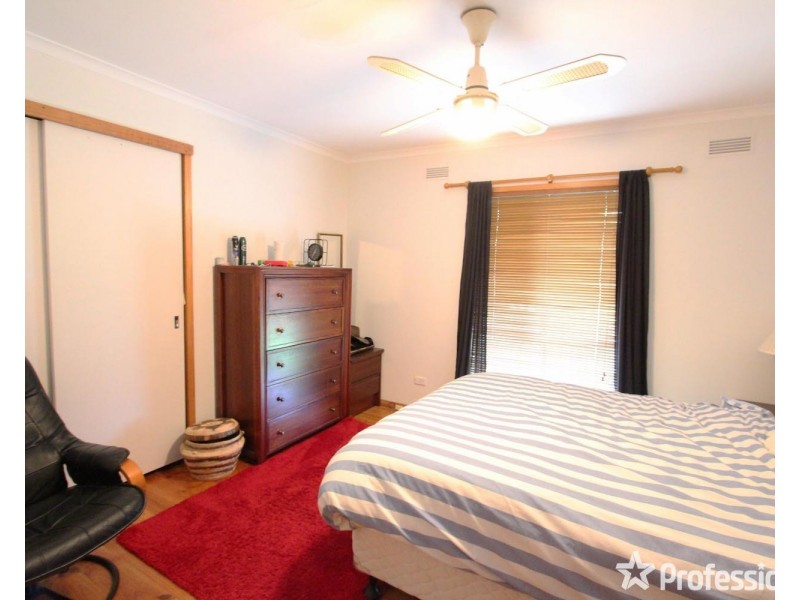 14 Wallan Street, Long Gully VIC 3550