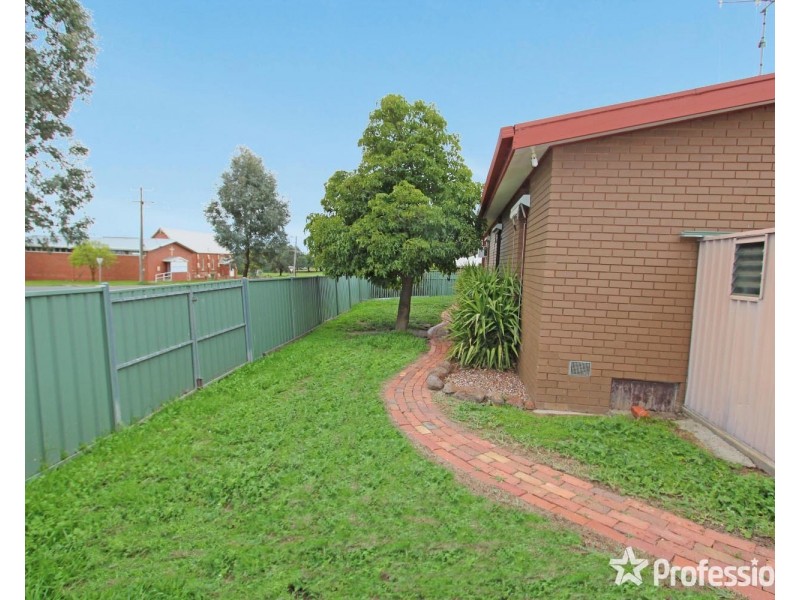14 Wallan Street, Long Gully VIC 3550