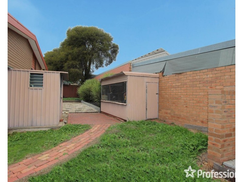 14 Wallan Street, Long Gully VIC 3550