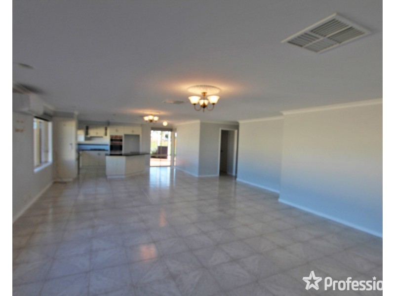 9 Carsons Road, Epsom VIC 3551