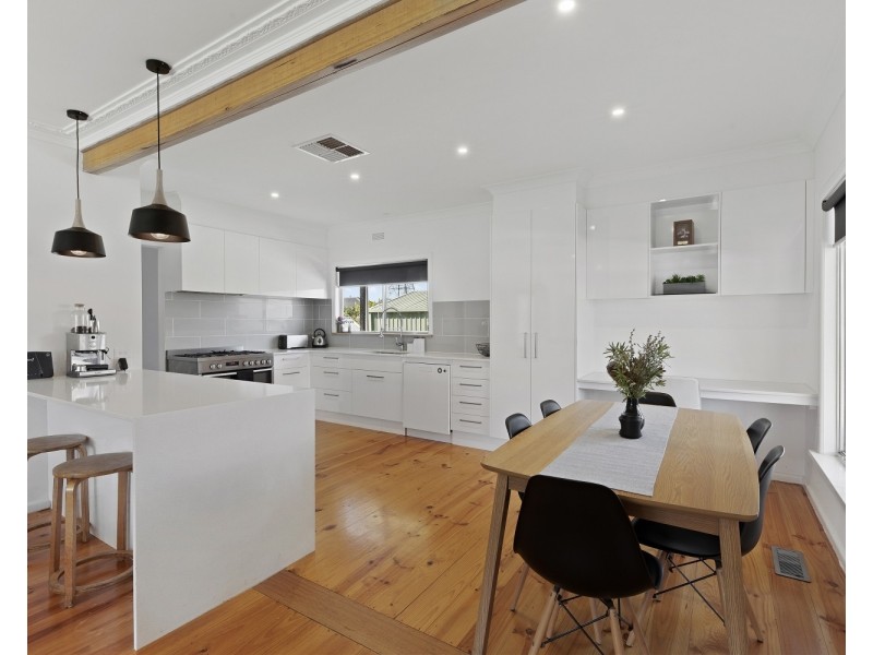 153 Mackenzie West Street, Golden Square VIC 3555