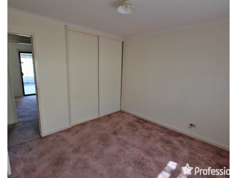 20 Walker Drive, Spring Gully VIC 3550