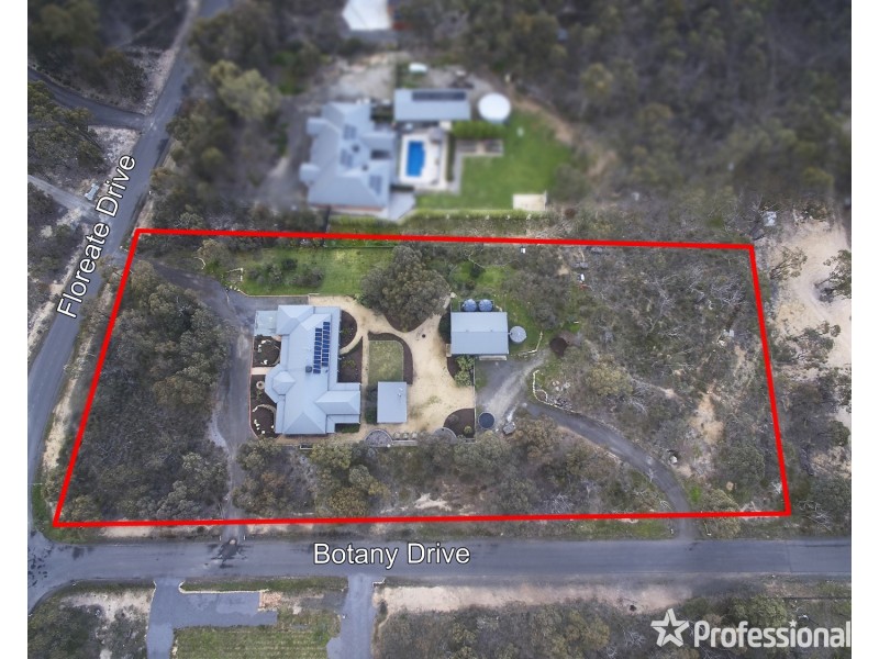 15 Floreate Drive, Junortoun VIC 3551