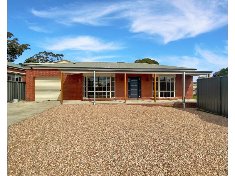 2/196 Condon Street, Kennington VIC 3550