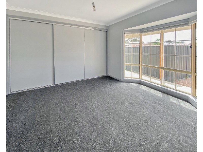 2/196 Condon Street, Kennington VIC 3550