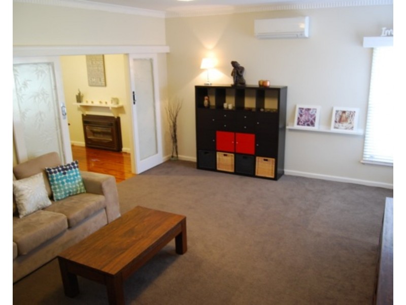 17 Drechsler Street, Flora Hill VIC 3550