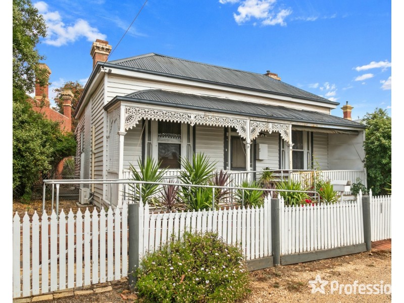 81 Brougham Street, Kennington VIC 3550