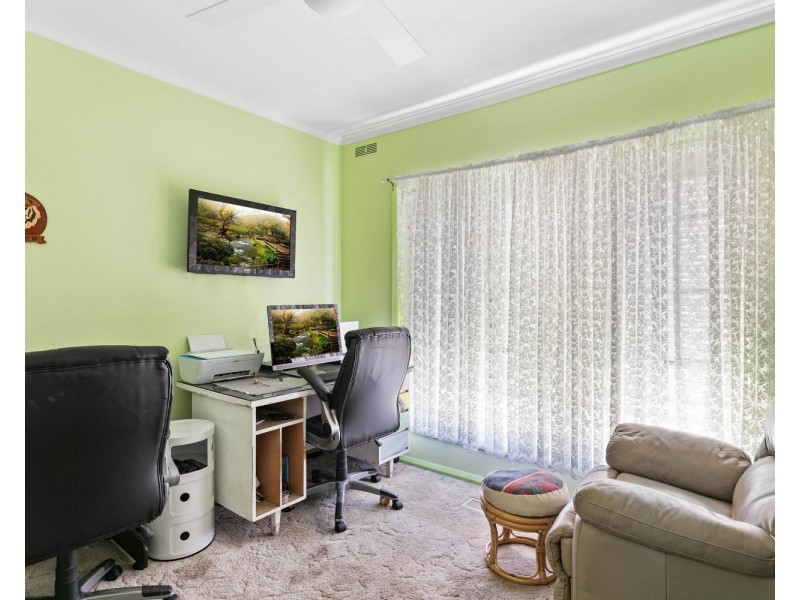 63 Belle Vue Road, Golden Square VIC 3555