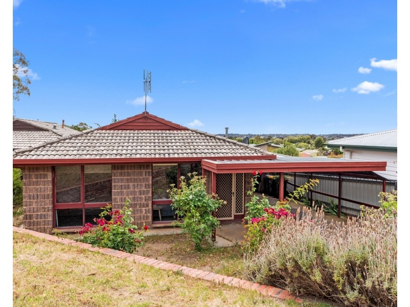 1/44 Wade Street, Golden Square VIC 3555