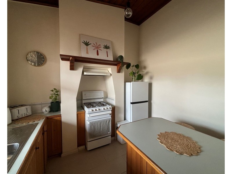 7 Miller Street, Flora Hill VIC 3550